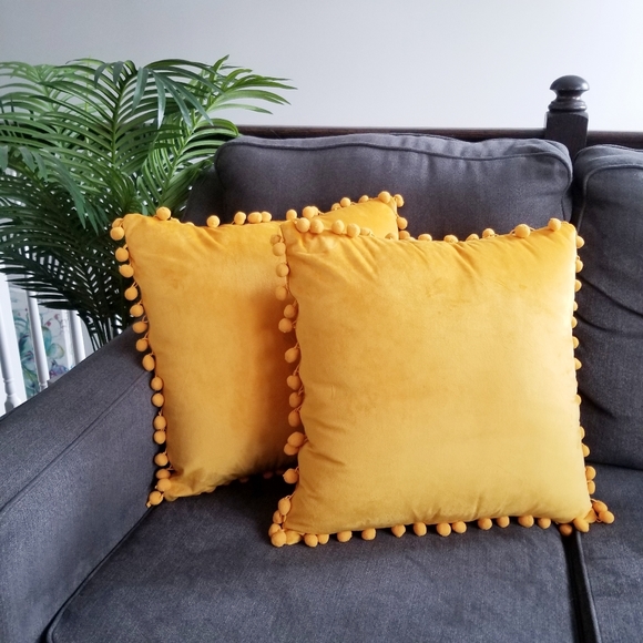 Other - 🌻NEW🌻 2 Velvet Pom Pom Cushion Covers, Gold